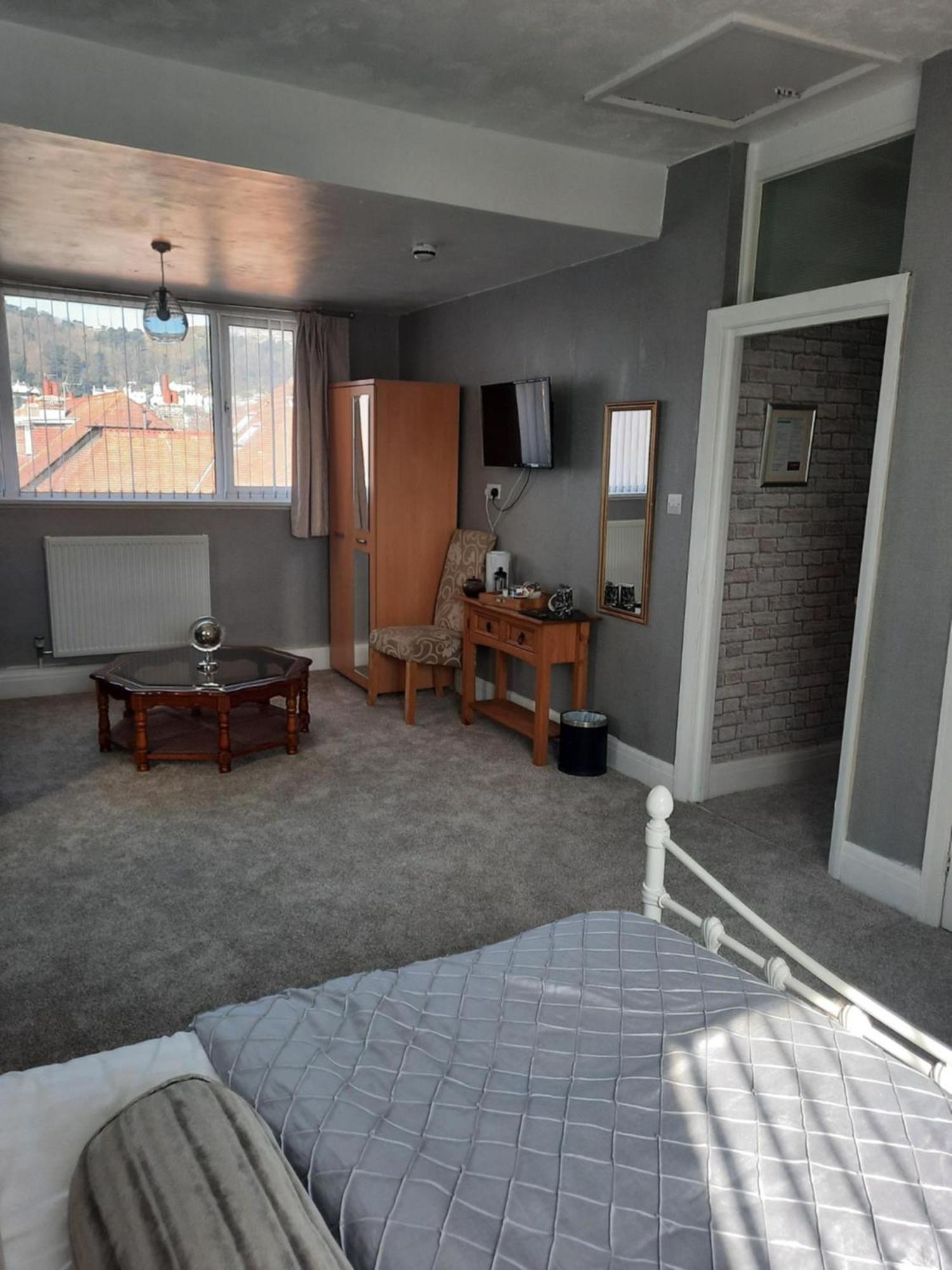 Bed and Breakfast Rosaire With Private Car Park Llandudno Exterior foto